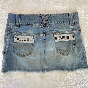 Dolce and Gabbana Vintage Denim skirt 💯